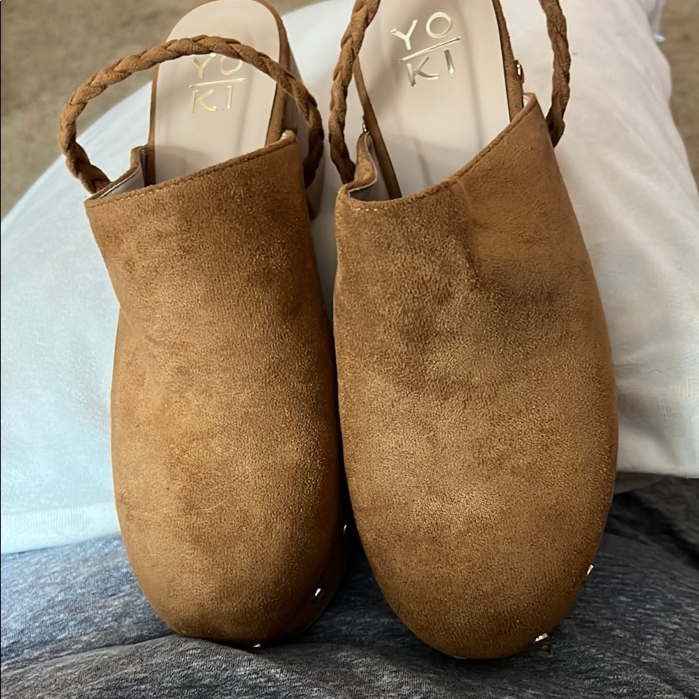 Yoki Tan Suede Mules Minimalist Design new condition